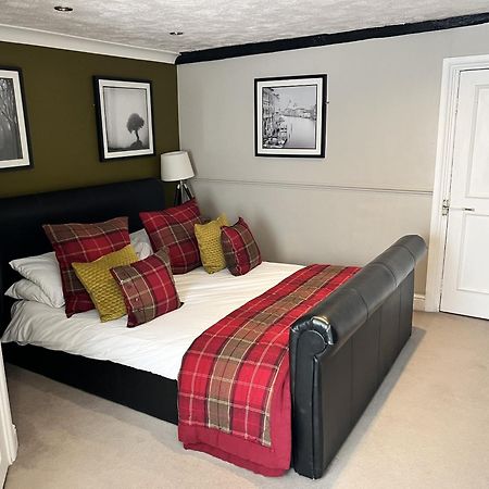 The Ship Hotel New Romney Exterior photo